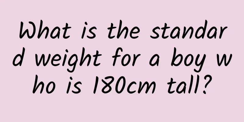 What is the standard weight for a boy who is 180cm tall?