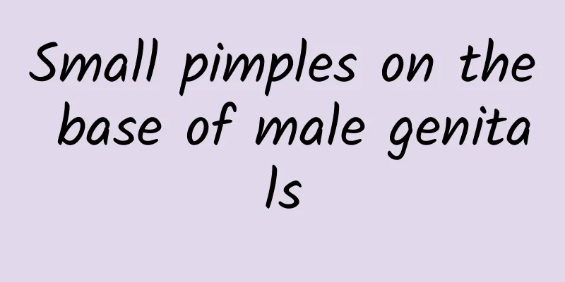 Small pimples on the base of male genitals